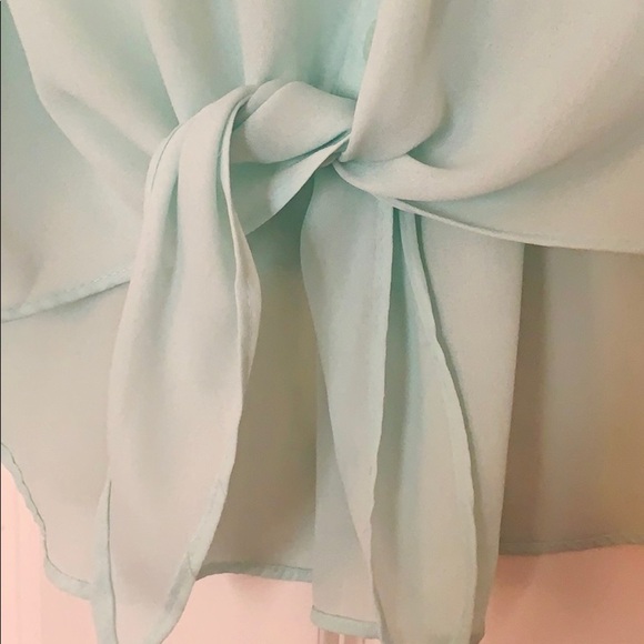 21. Candi’s front tie blouse Aqua - Picture 3 of 12